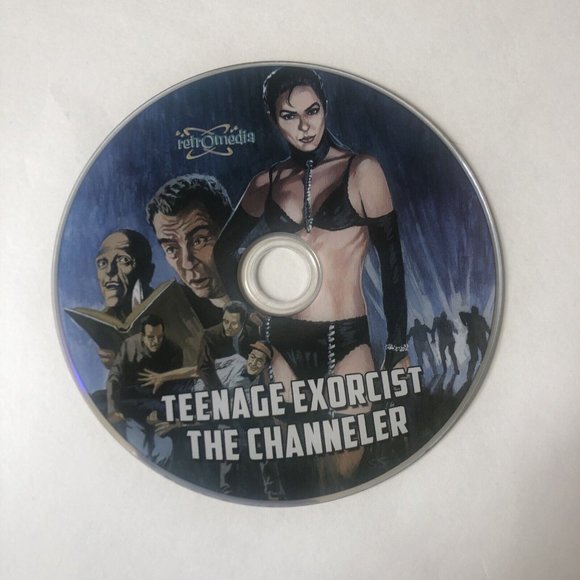 Retromedia NR Teenage Exorcist / Channeler Blu-ray-HD-wide-Brinke Stevens-bonus - Picture 4 of 7